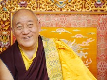 SE Choeje Ayang Rinpoche